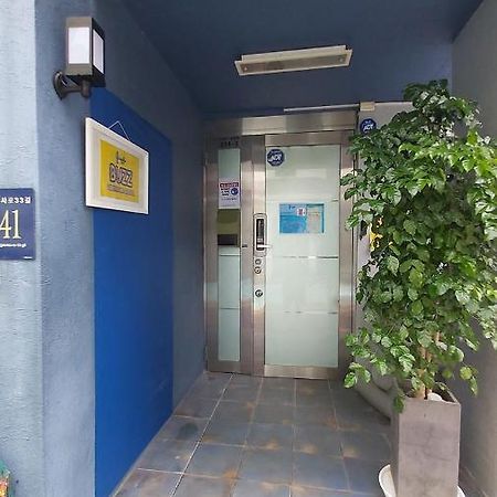 Buzz Guesthouse Hostel Szöul Kültér fotó