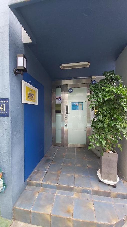 Buzz Guesthouse Hostel Szöul Kültér fotó