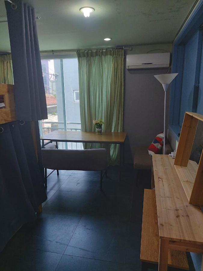 Buzz Guesthouse Hostel Szöul Kültér fotó