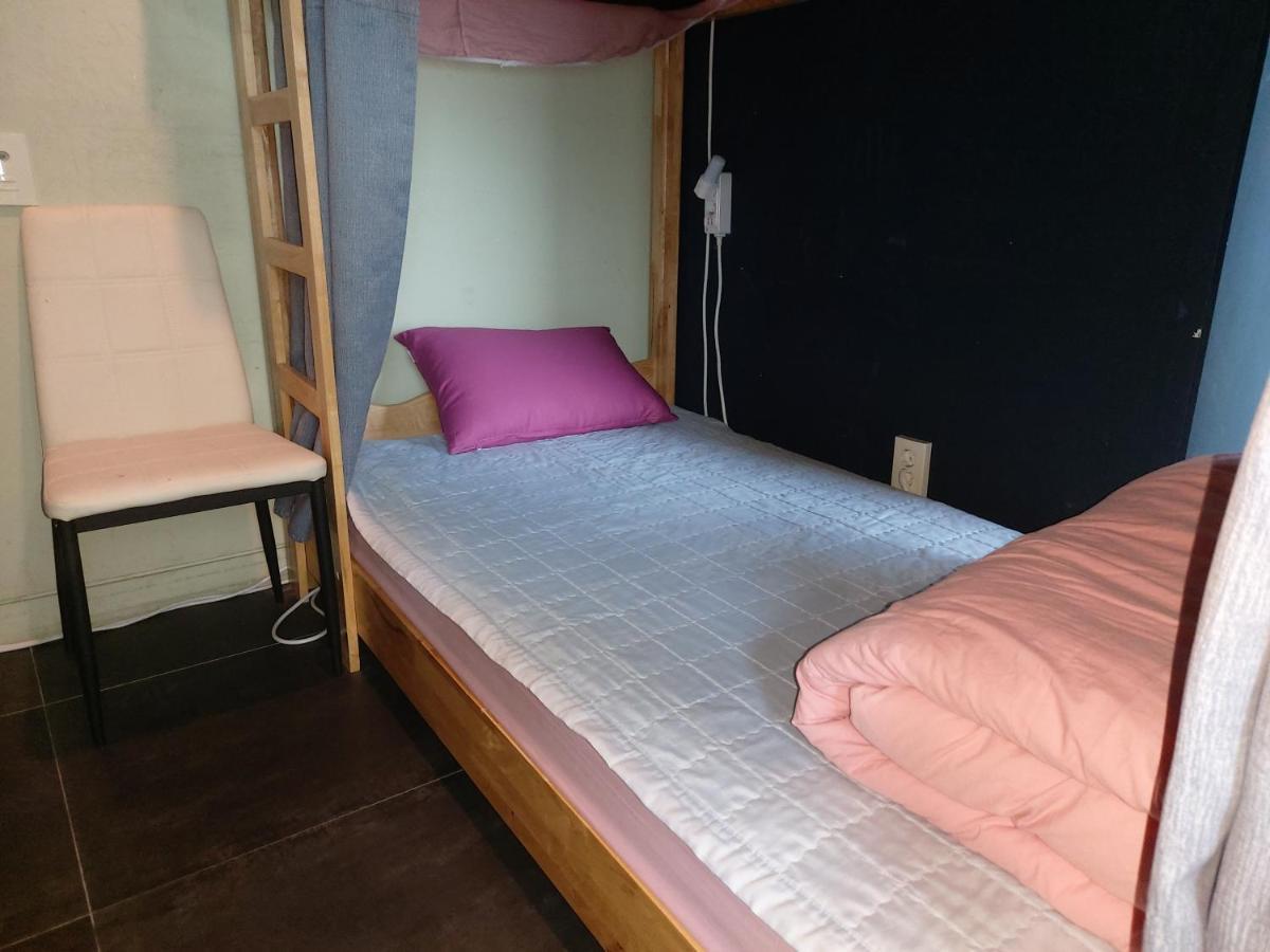 Buzz Guesthouse Hostel Szöul Kültér fotó